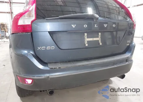 2011 Volvo Xc60 T6/T6 R-Design from USA, damaged, VIN YV4902DZ7B2168945